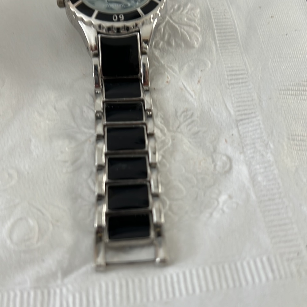 Castleton watch - Picture 4 of 5